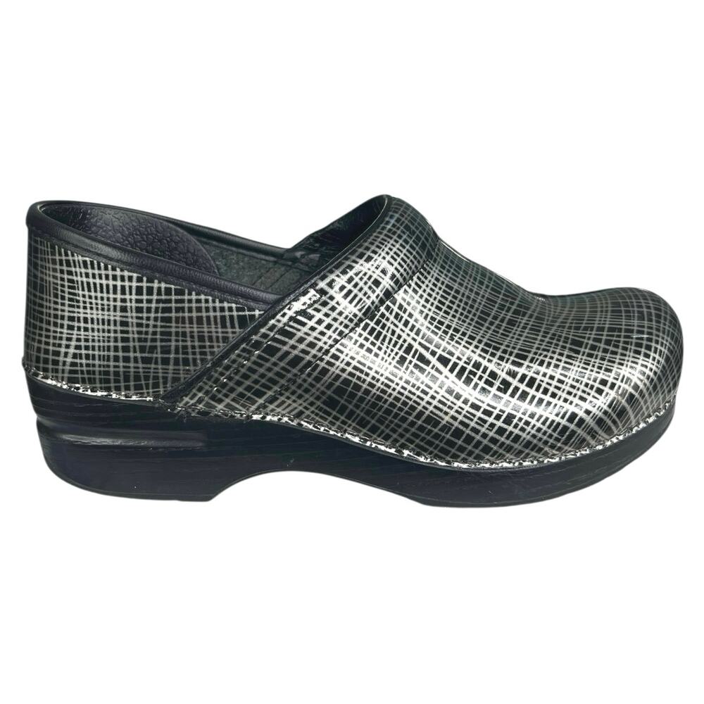 Dansko Women’s Professional Silver Black Slip On Clog Size 38 US 7.5/8